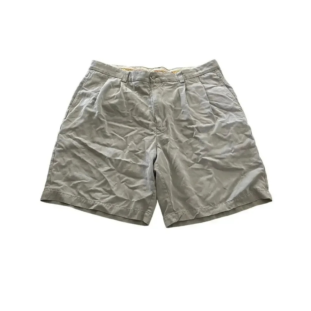 Tommy Bahama Men's Beige Pleated Front silk Shorts Size 38